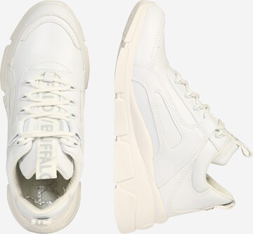 BUFFALO Sneakers 'Batter' in White