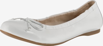 GABOR Ballet Flats in White: front