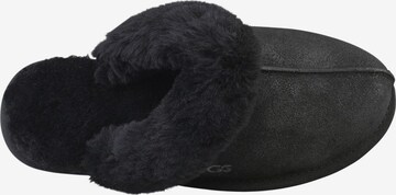 UGG Slippers in Black