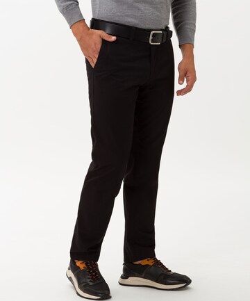 BRAX Regular Chino 'Jim-S' in Zwart: voorkant