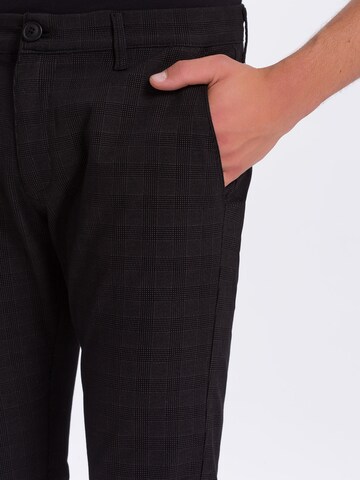 CROSS JEANS Tapered Hose in Grau: Vorderseite