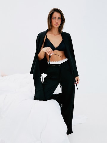 Blouse Pants Combi Look