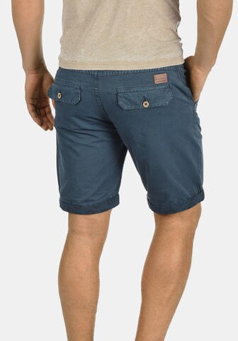 Regular Pantalon chino 'Claudio' BLEND en bleu