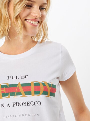 Tricou 'I'll be ready in a Prosecco' de la EINSTEIN & NEWTON pe alb