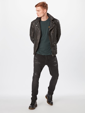 ALPHA INDUSTRIES Regular fit Μπλουζάκι σε πράσινο