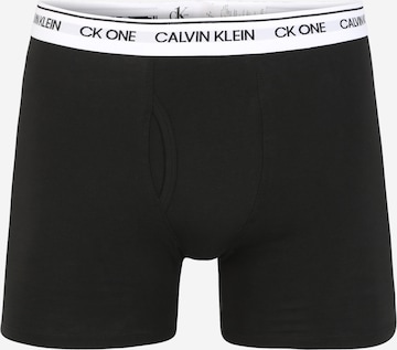 Regular Boxeri de la Calvin Klein Underwear pe negru: față