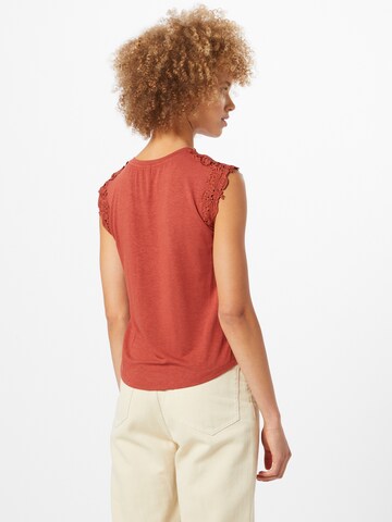 Top 'Alexa' di ONLY in rosso