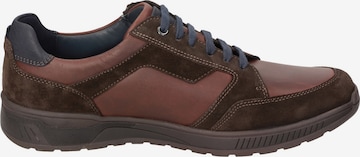 SIOUX Sneaker 'Hensley-704-J' in Braun