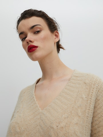 Pull-over 'Selina' EDITED en beige