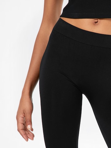 Urban Classics Skinny Leggings in Black