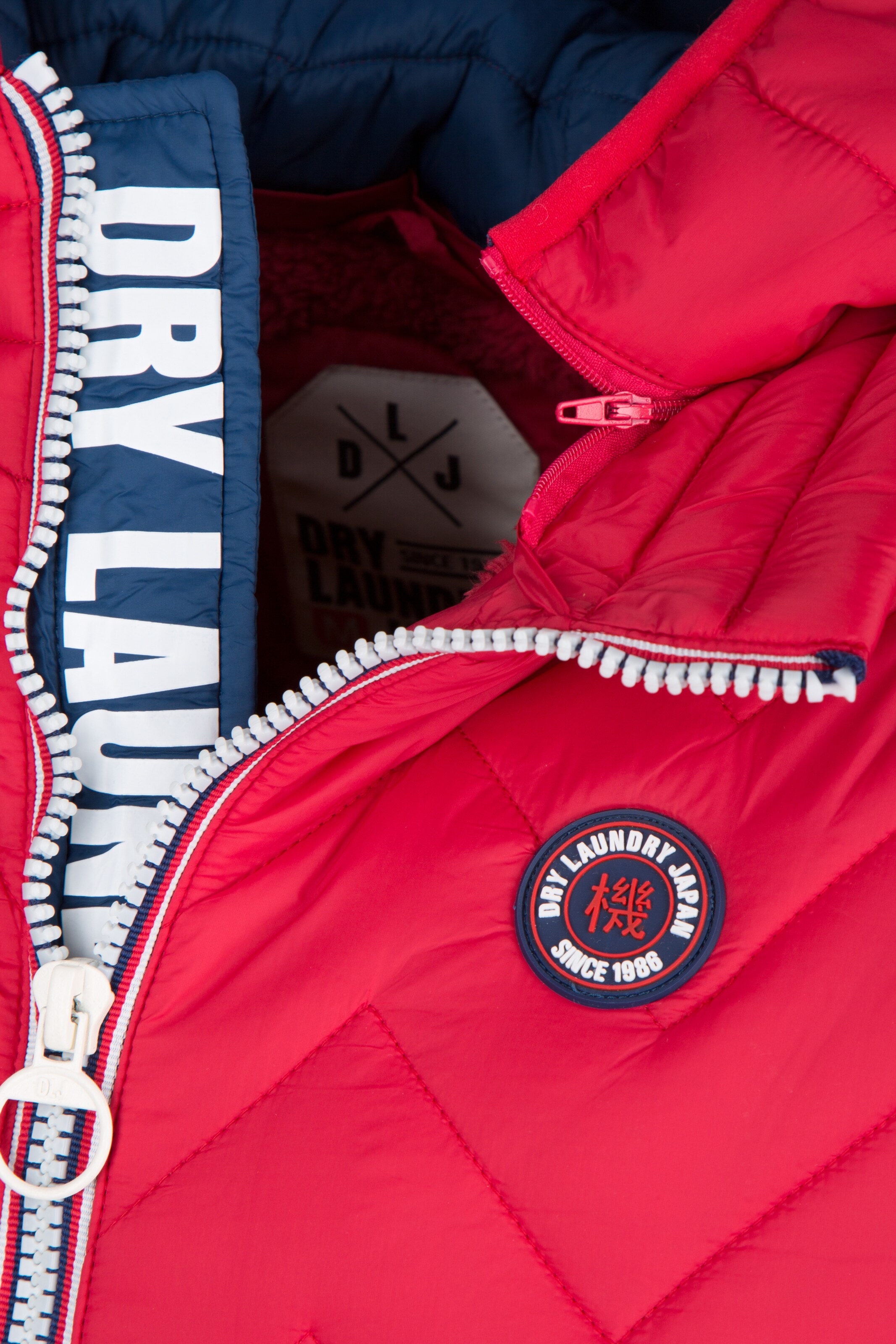 Dry Laundry - Chaqueta de invierno en rojo