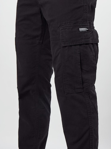 Regular Pantalon cargo Superdry en noir