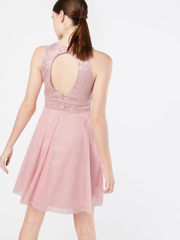 Robe de cocktail VM Vera Mont en rose : derrière