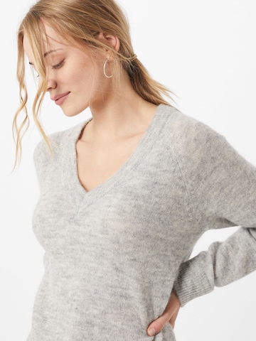 SELECTED FEMME Пуловер 'Lulu' в сиво