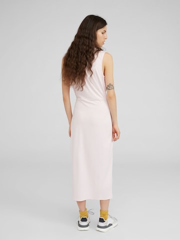 Robe 'Nadine' EDITED en rose : derrière