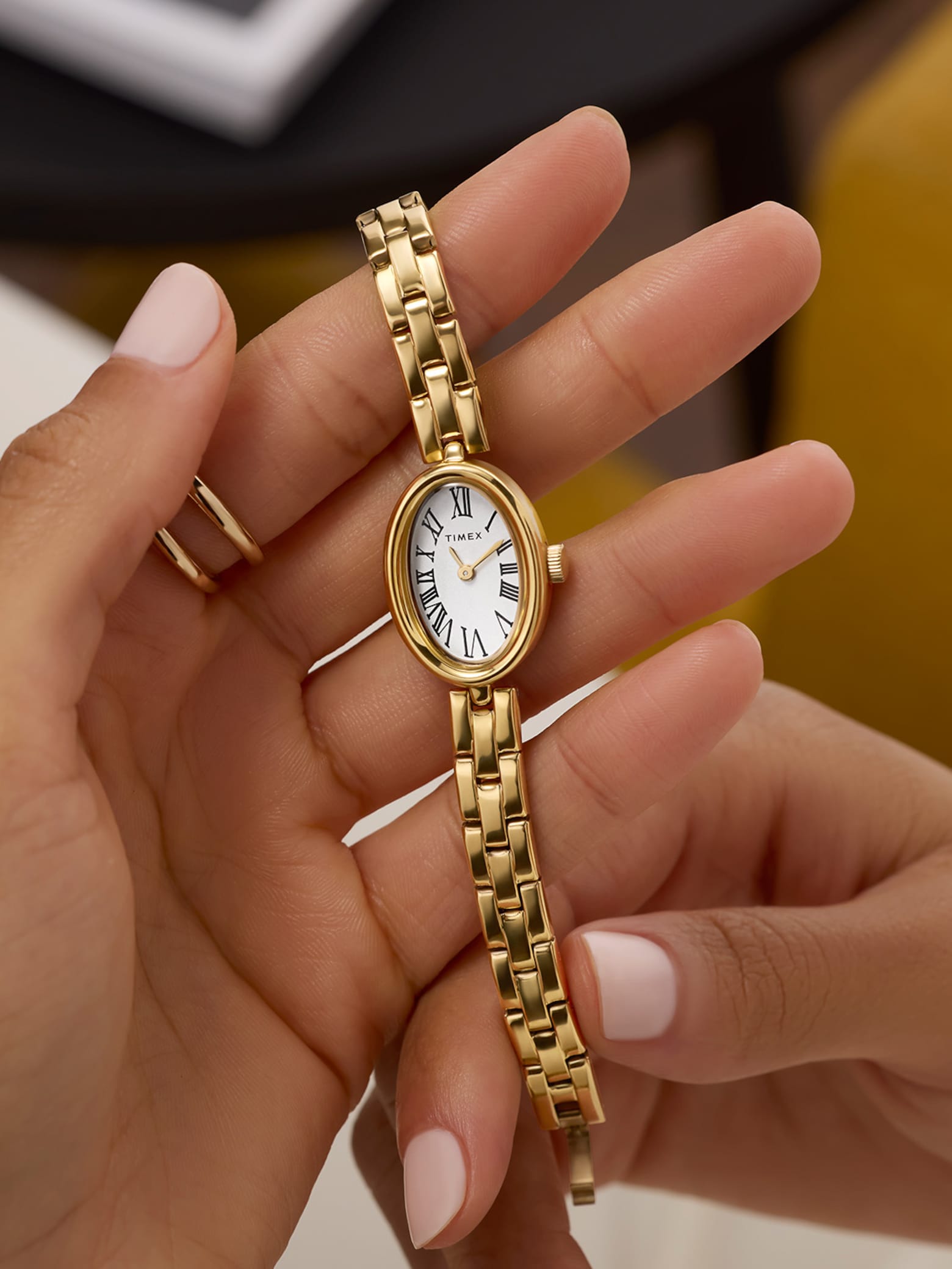 Make every second iconic. TIMEX