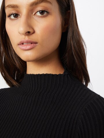 Parallel Lines Sweater in Black