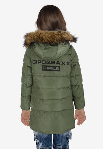 CIPO & BAXX Winterparka mit Abenteuerhandschuhen in Grün