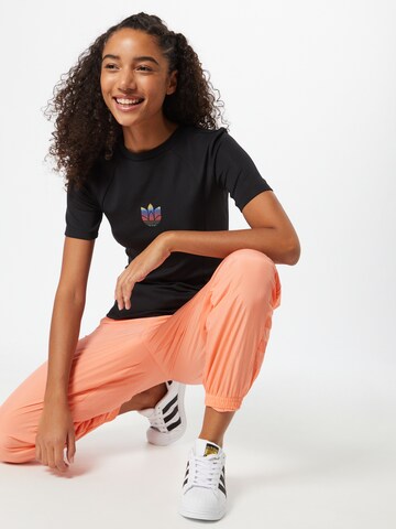 ADIDAS ORIGINALS Shirt 'Adicolor' in Zwart