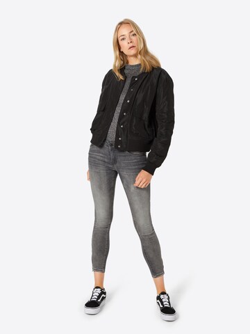 Noisy may Skinny Jeans 'Kimmy' in Grey