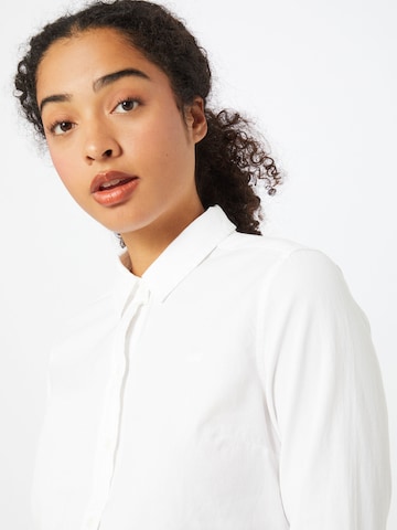 LEVI'S ® Blouse 'The Classic Bw Shirt' in Wit