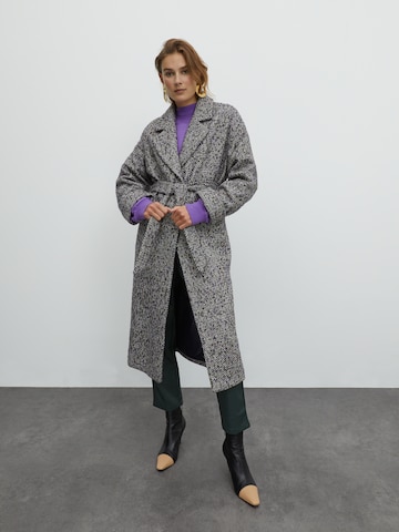 EDITED Between-Seasons Coat 'Santo' in Mixed colors: front