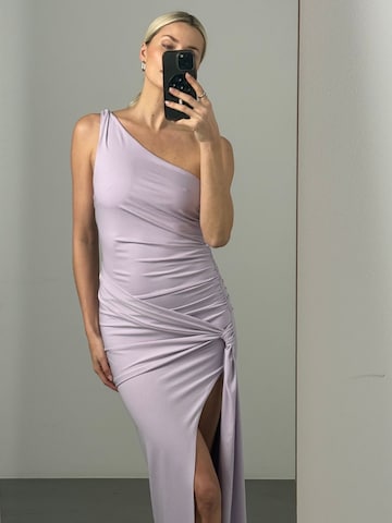 Long Purple Dress Look