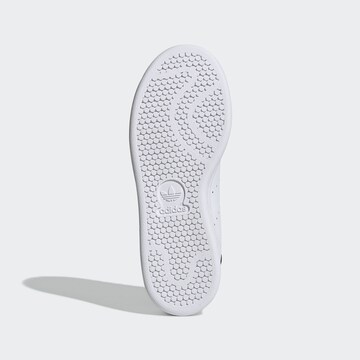 ADIDAS ORIGINALS Trainers in White