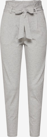 VERO MODA Pleat-front trousers 'VMEVA' in Grey: front