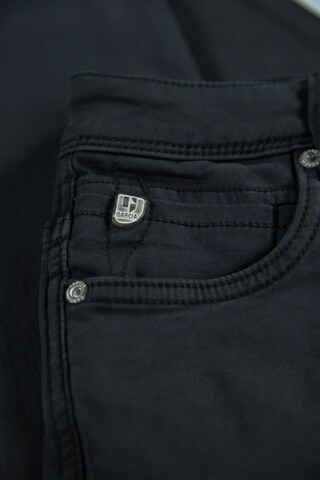 GARCIA Regular Jeans 'Xandro' in Black: front