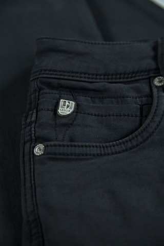 GARCIA Regular Jeans 'Xandro' i svart: framsida