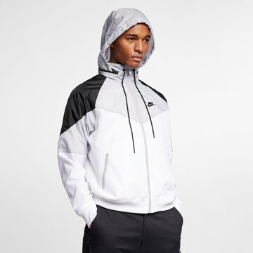Nike Sportswear Funktionsjacke in Weiß: predná strana