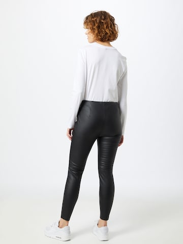 Skinny Pantaloni 'Tonka' di JDY in nero