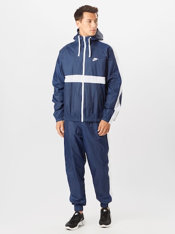 Nike Sportswear Štandardný strih Joggingová súprava - Modrá
