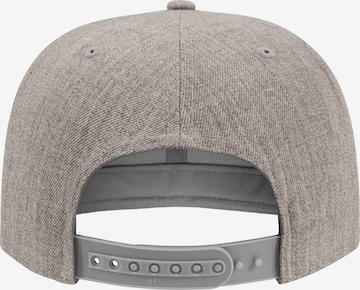Flexfit Hat in Grey