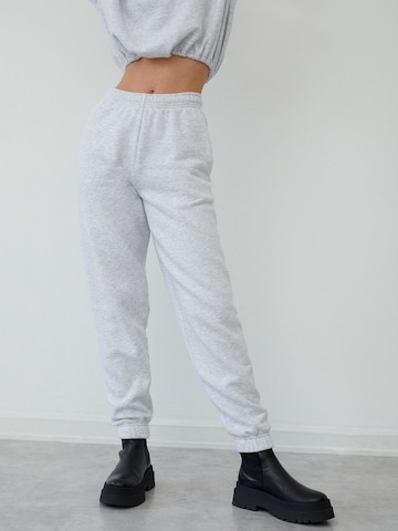 LeGer by Lena Gercke Tapered Trousers 'Ruby' in Grey: front