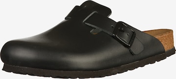 BIRKENSTOCK Klapki 'Boston' w kolorze czarny: przód