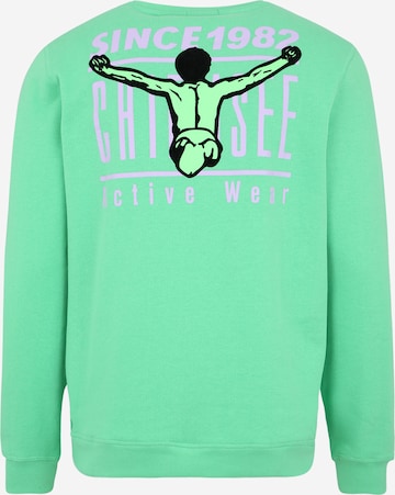 CHIEMSEE Regular Fit Sweatshirt 'Eagle Rock' in Grün: zadná strana