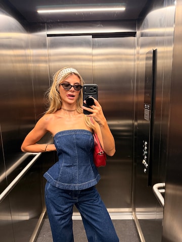 Denim Corset And BlueJ eans Look