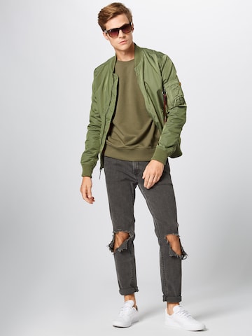 ALPHA INDUSTRIES Sweatshirt 'X-Fit' in Groen