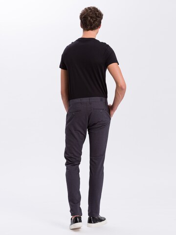 Cross Jeans Tapered Chino Pants ' E 120 ' in Grey: front