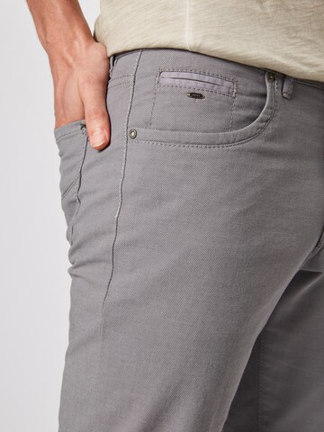 Coupe slim Pantalon 'Cadiz' BRAX en gris