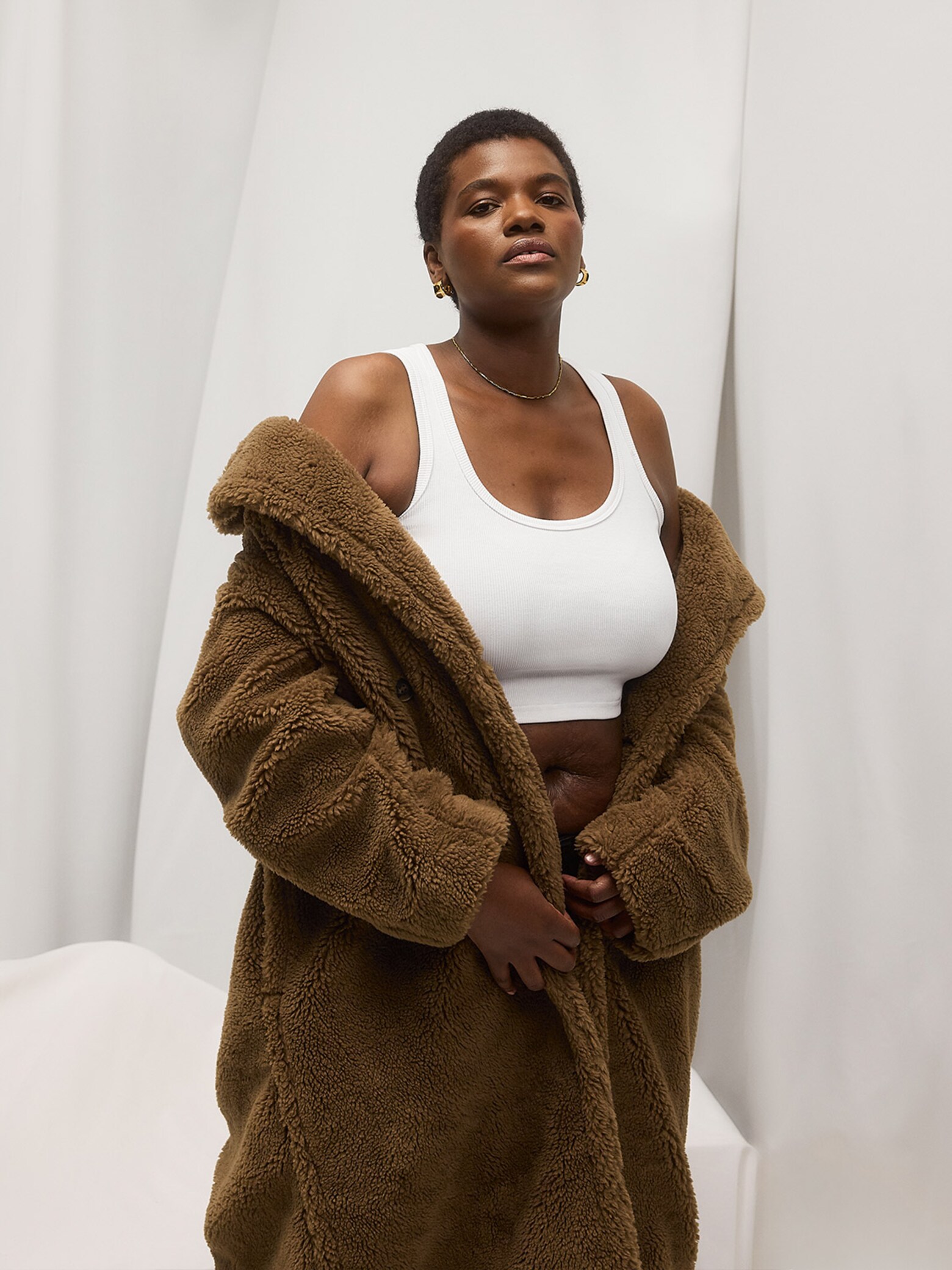 Fabiana Lima - Cozy Teddycoat Look