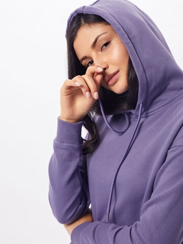 Urban Classics Sweatshirt in Purple