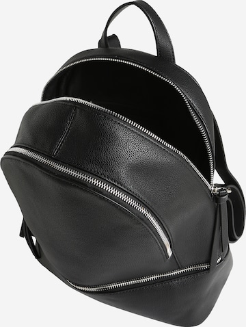 ABOUT YOU Rucksack 'Ina' in Schwarz