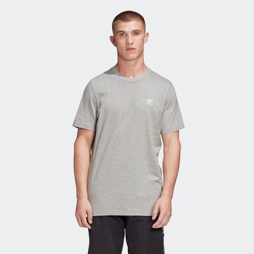 ADIDAS ORIGINALS Regular fit Shirt 'Essential' in Grijs: voorkant