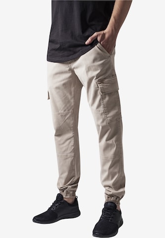 Urban Classics Tapered Cargo trousers in Beige: front