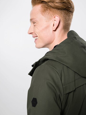 Revolution Between-season jacket in Green