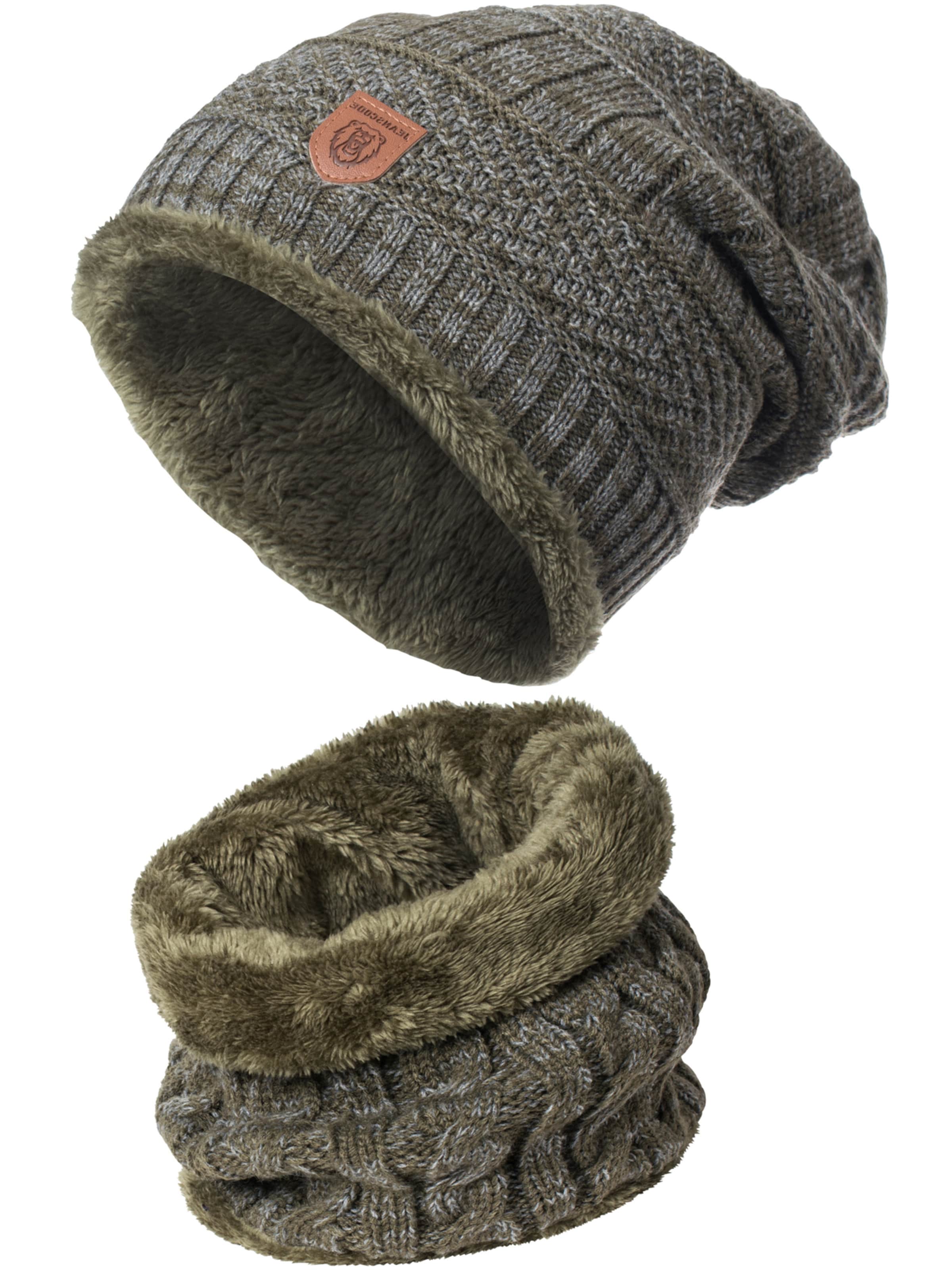 INDICODE JEANS Schal und Mütze 'Siracusa Hoddie' in Grün: Vorderseite