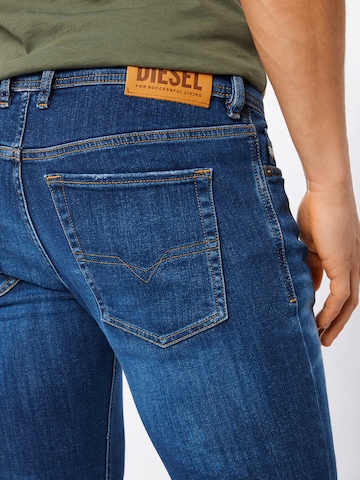 DIESEL Skinny Jeans 'SLEENKER-X' in Blauw